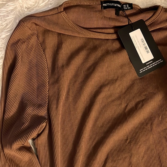 Pretty Little Thing Ribbed Brown Dress - Picture 4 of 4
